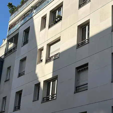 Air Conditioned 78 M2, Terrace 50m2 Paris