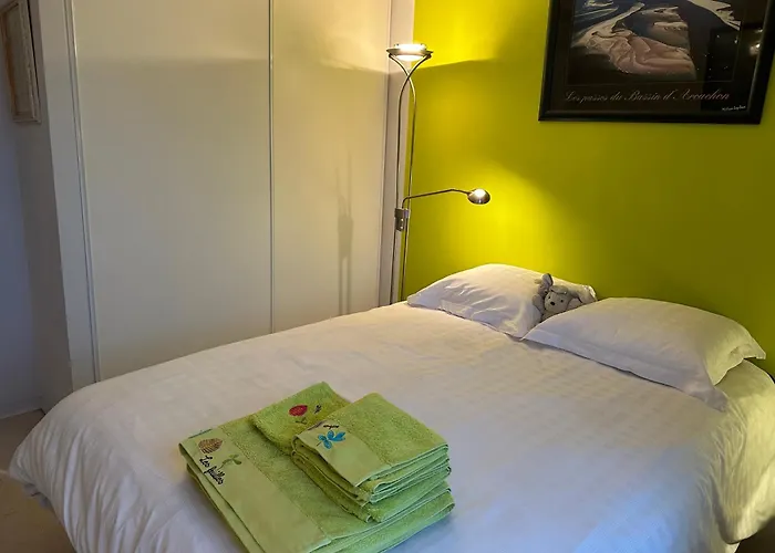 Apartment Air Conditioned 78 M2, Terrace 50m2